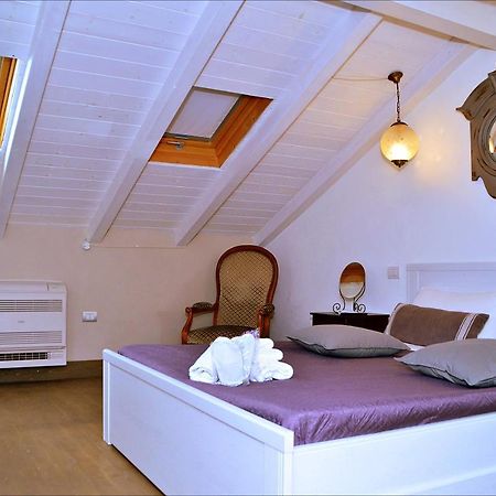 Loveloft Кальярі Екстер'єр фото